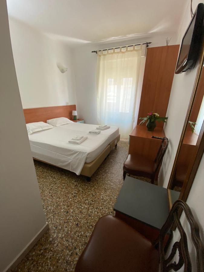 Hotel Primavera ซานเรโม ภายนอก รูปภาพ